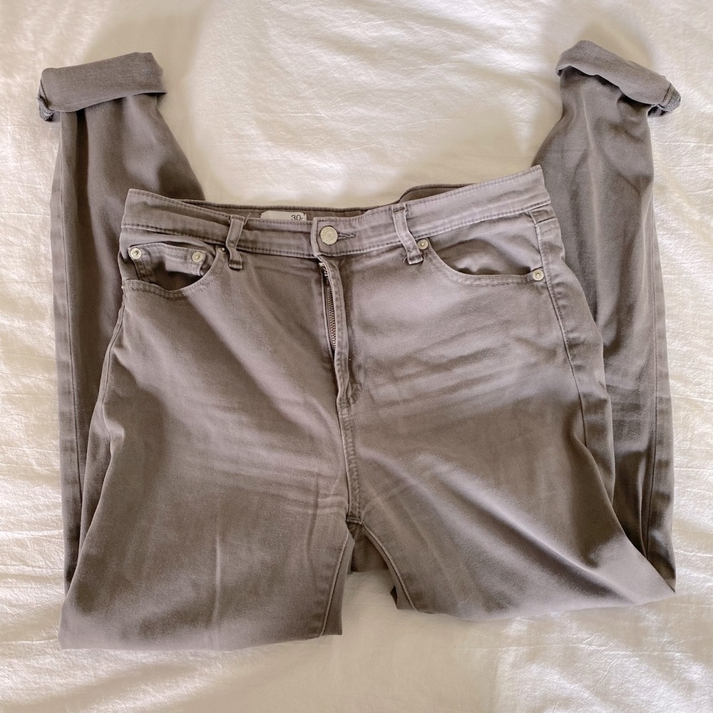 High-Waist Gap Gray Pants